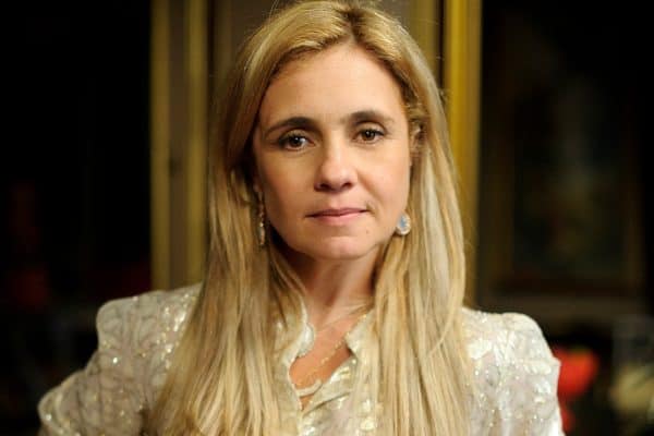 Carminha retorna em Avenida Brasil 2: redenção ou novo golpe?