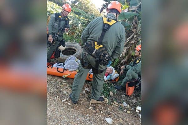 Centenário é resgatado por helicóptero da PM em meio a chuvas no Vale do Ribeira