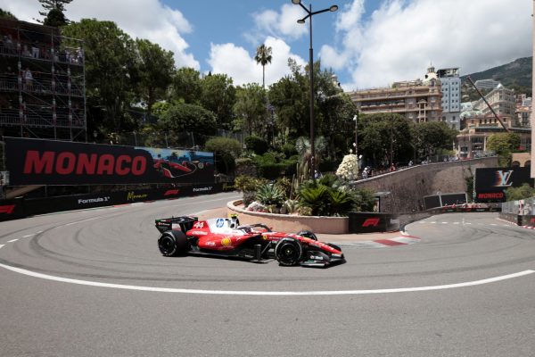 Fórmula 1 Anuncia Calendário de 2027 com Primeira Corrida Sprint em Mônaco