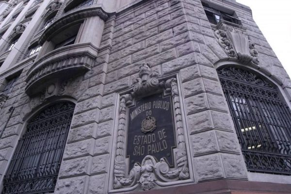 Promotor é agredido por advogado durante júri em São Paulo, afirma MPSP