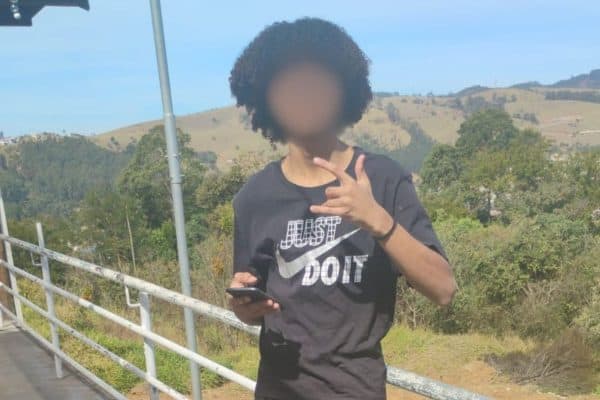 Adolescente inocente passa 15 dias na Fundação Casa devido a descrição de cabelo