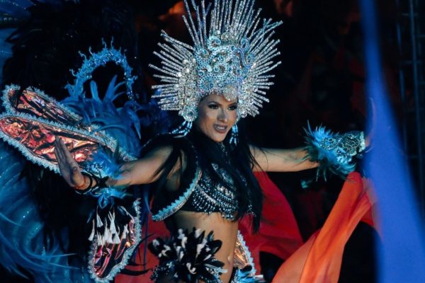 Isabelle Alcântara é a nova rainha do folclore do Boi Garantido