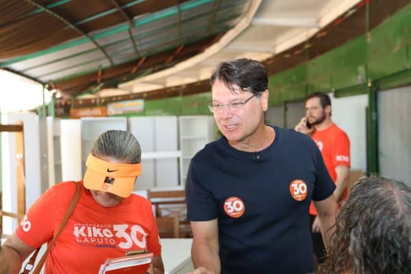 Kiko Caputo critica fiscalização da DF Legal e apoia feirantes do DF