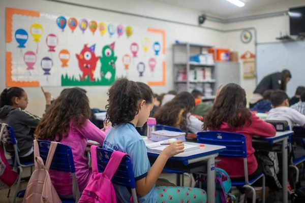 GDF mantém aulas em escolas particulares fora de locais de votação nas eleições de 2026