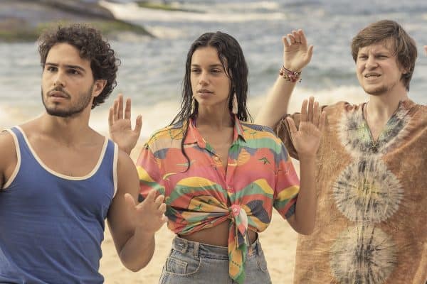 “Verão da Lata: Comédia sobre maconha é para toda a família, diz elenco”