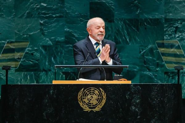 Lula critica ONU e defende eleições brasileiras em discurso na Assembleia Geral