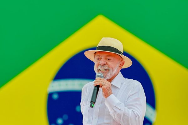 Lula visita capitais do Norte na reta final da campanha