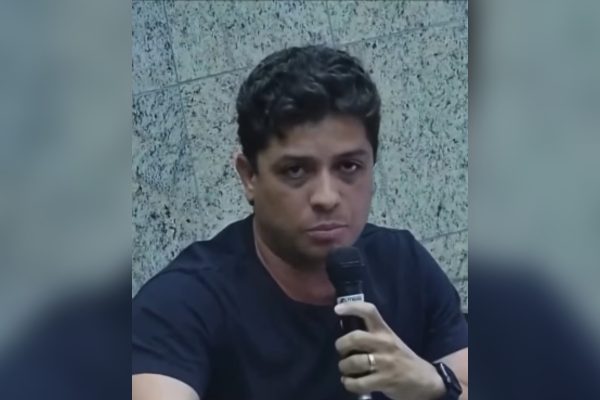 Vereador de Itaúna é condenado por compartilhar foto de professora em grupo de WhatsApp