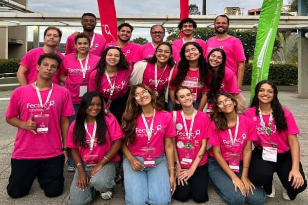 Sete jovens do DF são destacados como embaixadores mirins do MCTI