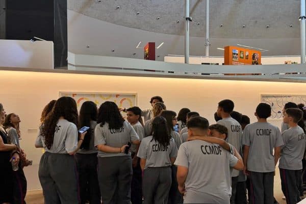 Estudantes de Sobradinho exploram Brasília através de exposição no Museu Nacional