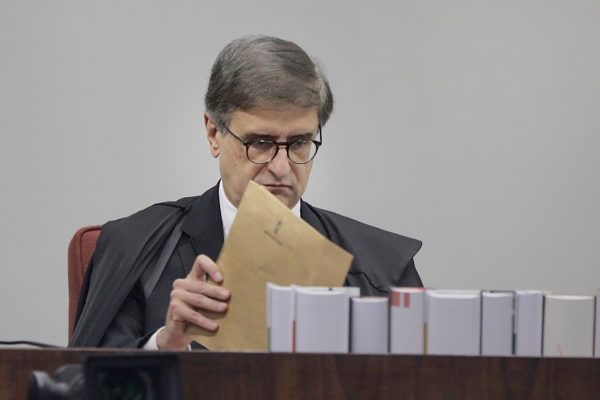 Conselho do MPF avalia atuação de Paulo Gonet em casos do Banco Master