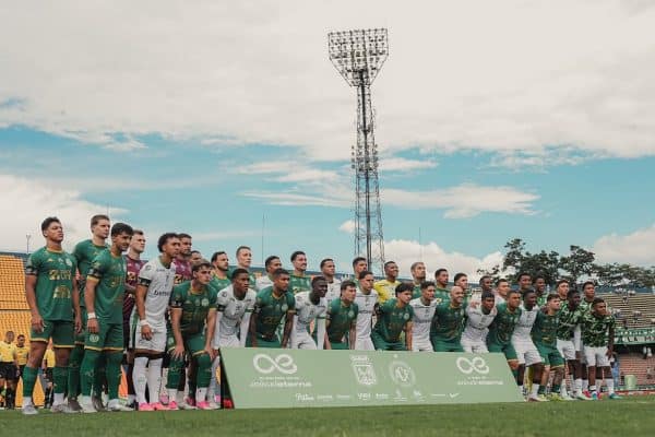 Atlético Nacional e Chapecoense empatam em 1 x 1 no Jogo da Amizade Eterna