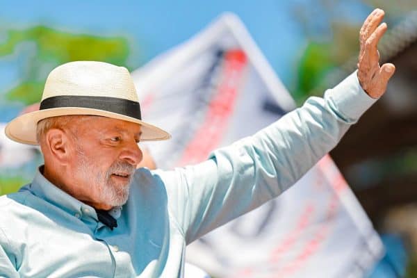 Lula critica apostas no Brasil e defende medidas para proteger os pobres