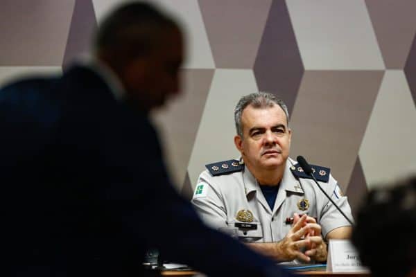 Ex-coronel Naime é hospitalizado após mal-estar na Papudinha