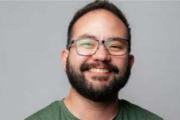 Diretor do New York Times é morto a tiros; sogros são suspeitos