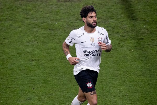 Yuri Alberto ansioso para voltar aos treinos após lesão: “Sem dor”