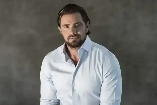 Bomba! Vorcaro usou Forbes Brasil para bancar viagem de ministros do STF