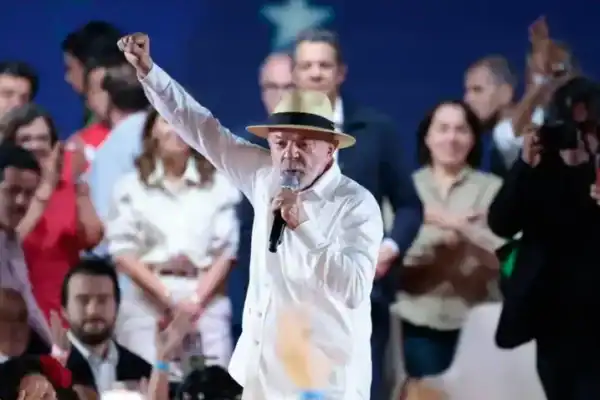 PT aponta reformas do judiciário e da política como prioridades de novo mandato de Lula