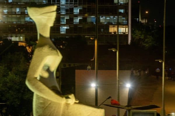 Mochila lançada perto do STF não tinha explosivos, afirma esquadrão