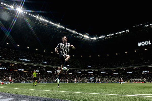 Bernard garante vitória do Atlético-MG sobre Bragantino no Brasileirão
