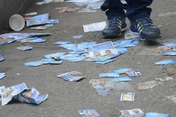 Boca de urna é crime eleitoral e pode resultar em prisão; veja como denunciar