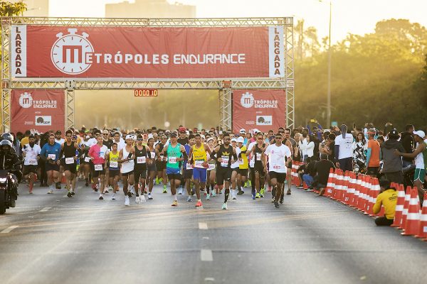 Metrópoles Endurance Corrida: Dicas para Novos Atletas no Evento de 24 de Outubro