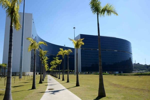 Governo de Minas Gerais vai transmitir reuniões de transição nas redes sociais