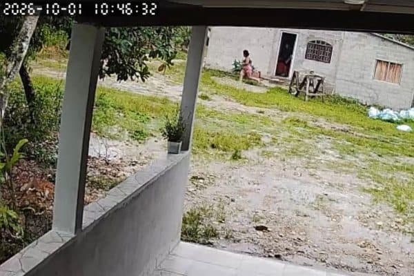Suspeito de matar esposa e enteada grávida morre em cela no interior de SP
