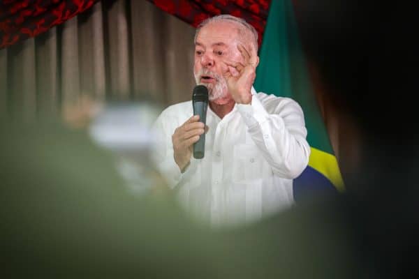 Lula reforça campanha com equipe do governador da Bahia no segundo turno