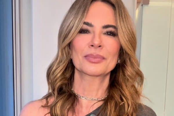 Luciana Gimenez ironiza chegada de boletos após ação de despejo