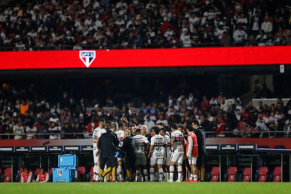 São Paulo FC convida Erick Gomes para conhecer jogadores após agressão no Morumbis