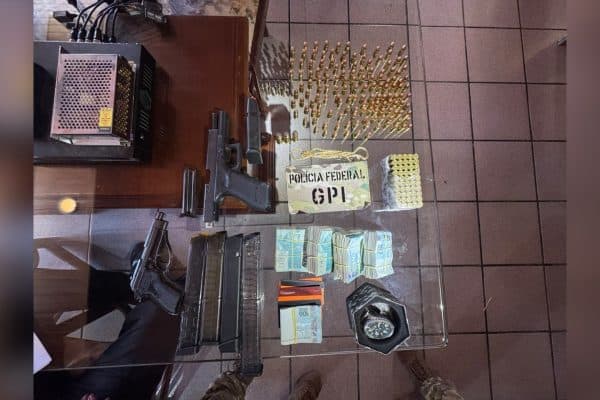 Encomenda dos EUA para Porto Alegre expõe esquema de tráfico de armas