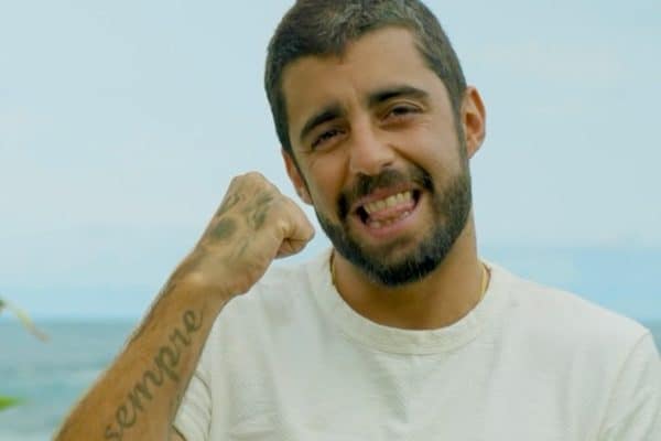 Pedro Scooby comenta processo envolvendo seu pai: “Abri mão”