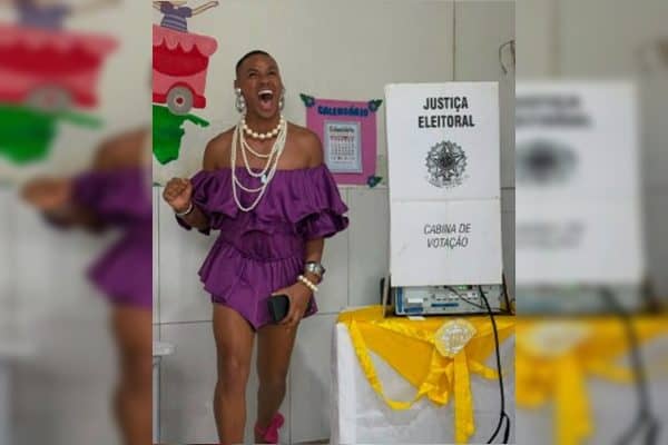 Ana Bafo de Rola: A Candidata Fictícia que Viralizou nas Redes Durante as Eleições