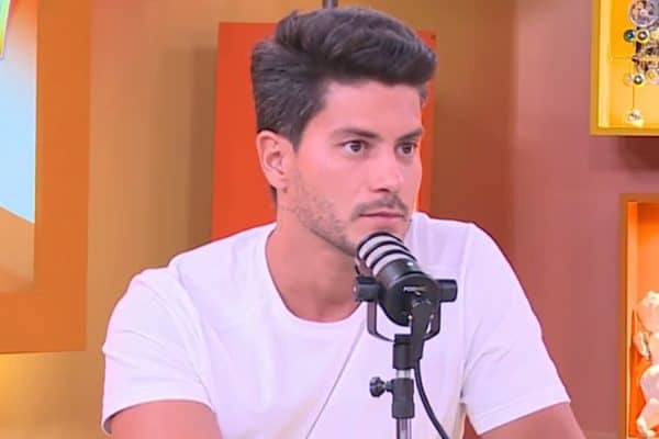 Arthur Aguiar quita dívida de R$ 400 mil e Bradesco retira processo