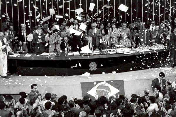 De 277 constituintes a apenas um: Congresso de 2027 terá só um autor da Constituição