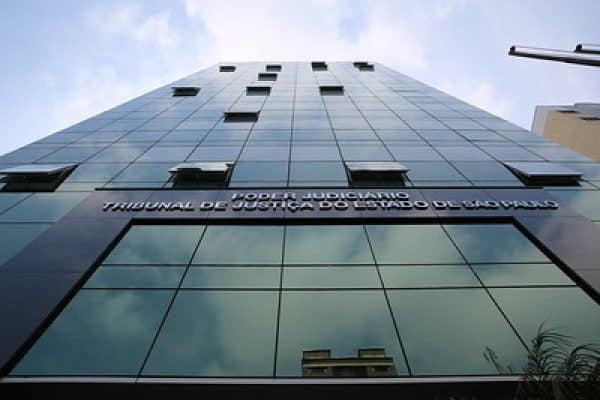Justiça de São Paulo mantém condenação de internauta por ataques a religiões afro-brasileiras
