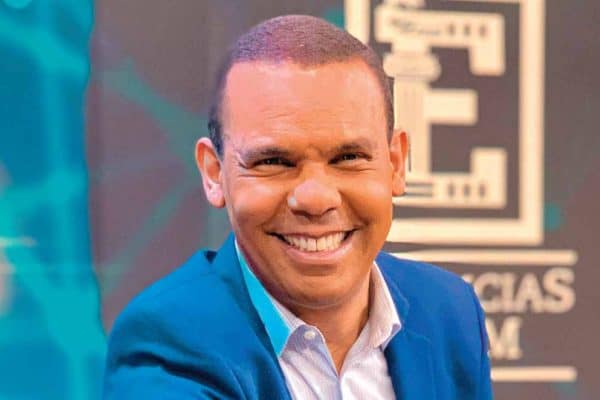 Rodrigo Silva e Sérgio Sacani debatem ciência e fé em Brasília