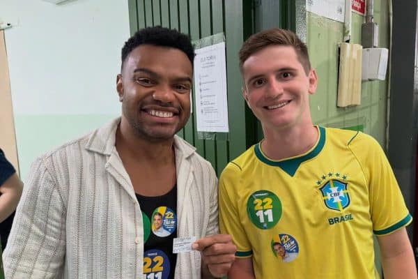 Gabinete de Lucas Pavanato pagou R$ 400 mil a consultoria de Fernando Holiday