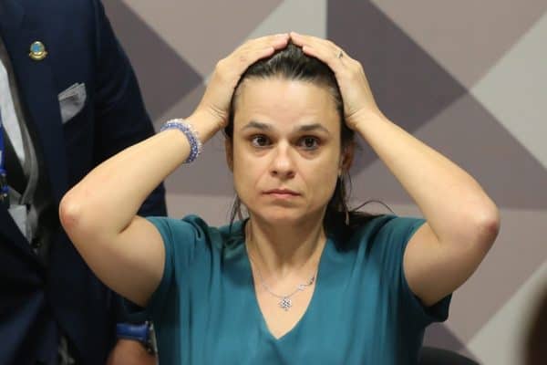 Janaína Paschoal questiona derrota em eleição para deputada federal