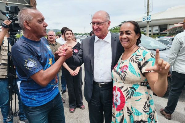 Alckmin em Aparecida defende Justiça como guardiã da liberdade política