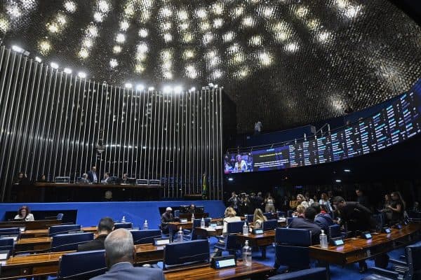 Senado acelera processo para votação da PEC da Segurança nesta quinta-feira