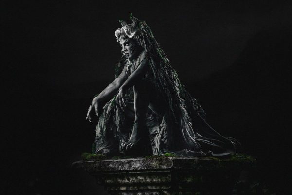 Fantasias de Halloween dos Famosos Inspiradas por Criaturas e Lendas da Floresta
