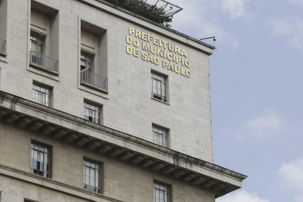 Justiça de SP nega pedido do MP contra prefeitura por danos da chuva