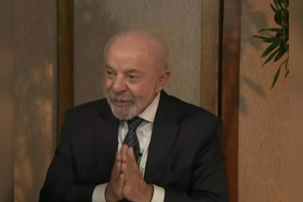Lula afirma que especificidade de cada categoria pode ser negociada com o fim da escala 6×1
