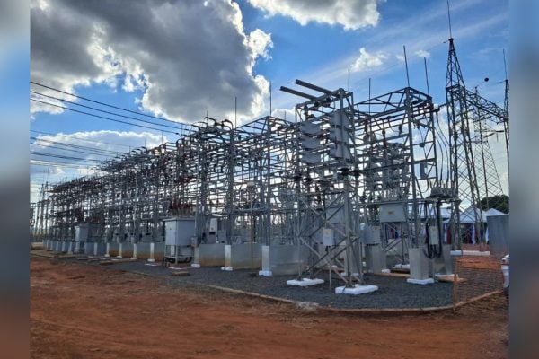 Confiança industrial em Minas Gerais cresce, mas energia cara ainda impede investimentos