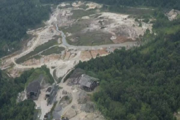 Justiça suspende licença de aterro em São Vicente por contaminação e irregularidades