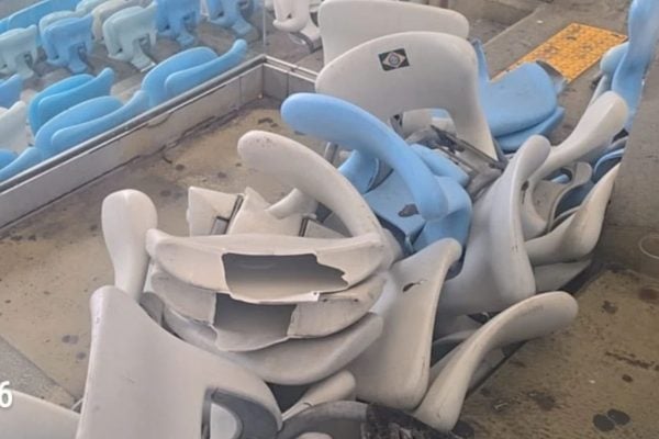 Flamengo acusa torcedores do Vasco de vandalismo no Maracanã após eliminação