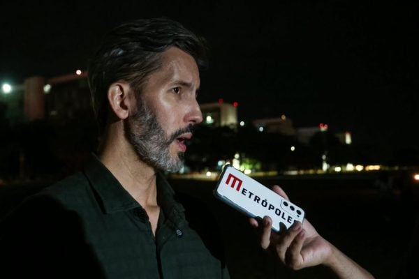 Leandro Grass planeja decretar emergência na Saúde do DF e nomear enfermeiros