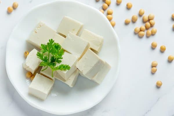 Tofu é eleito a melhor proteína do mundo com menor impacto ambiental